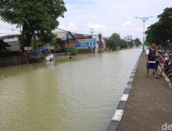 Kini Banjir di Jalan Pantura Demak-Semarang Mulai Surut