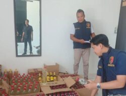 Polisi Sita Ratusan Botol Miras dari Rumah Warga di Pringapus Batang, Satu Orang Diamankan