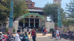 Demi Keamanan Jamaah Sholat Jum’at, Sat Samapta Gelar Pengamanan di Masjid Agung