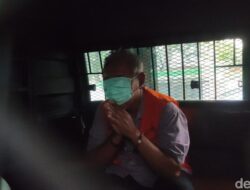 Pungli ‘Pologoro’ hingga Rp 160 Juta, Eks Lurah di Semarang Ditahan