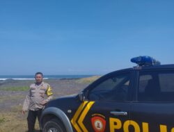 Polsek Pesanggaran Itensifkan Patroli Pastikan Pantai Pancer Banyuwangi Aman
