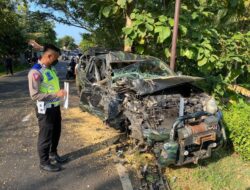 Kecelakaan Maut 2 Mobil Adu Banteng di Wonogiri, Ini Kronologi  Menurut Polisi