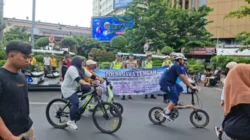 Edukasi Humanis! Polda Jateng Sosialisasi Keselamatan Lalu Lintas di CFD Semarang