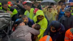 VIDEO: Kapolres Purwakarta Pimpin Evakuasi Korban Kecelakaan Beruntun di Tol Cipularang